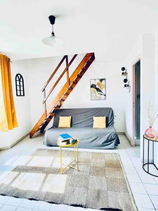 The King Duplex In The Enter Of Apartment *